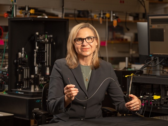 A photograph of Jennifer Barton, director of the University of Arizona's BIO5 Institute and the Thomas R. Brown Distinguished Chair in Biomedical Engineering.