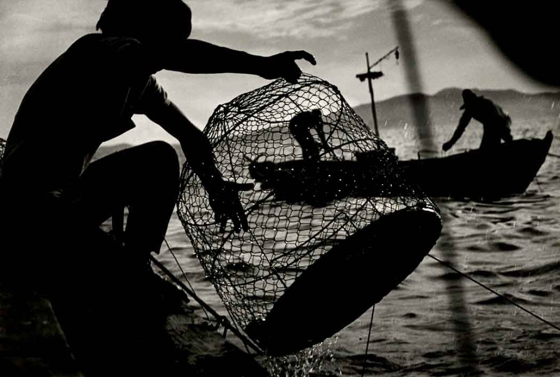 W. Eugene Smith, Fishing in Minamata Bay