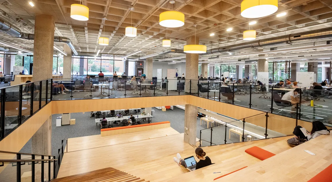 A photograph of the the first floor of the Main Library located on the University of Arizona campus.