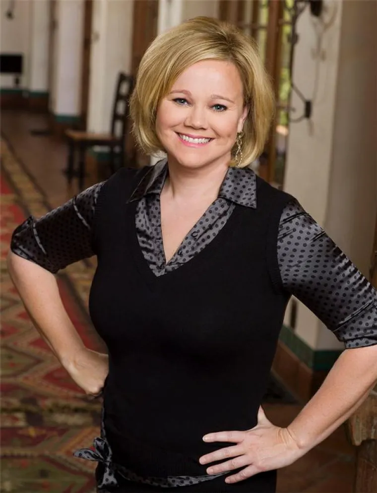 Caroline Rhea