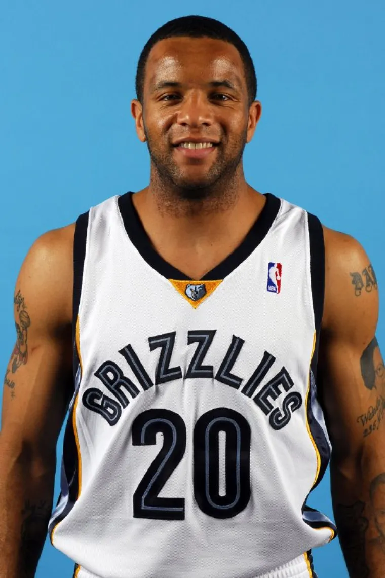 Damon Stoudamire.jpeg