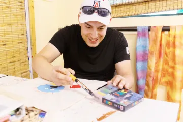 Image of Anthony Lane creating art