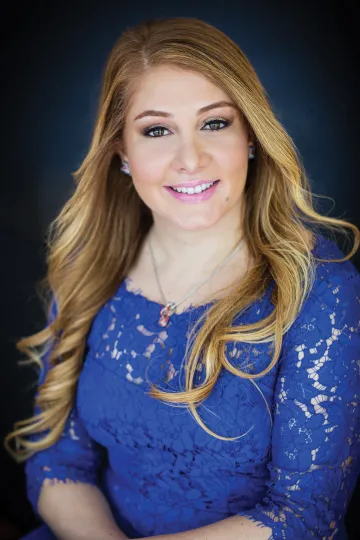 A headshot of Carolyn Meyer
